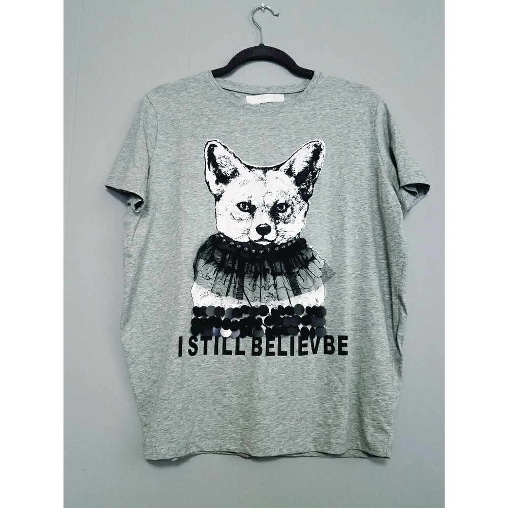 Graphic tee